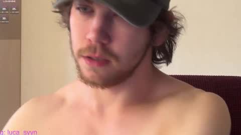 Snapshot of luca_syn chatting on November 1, 2025, 11:01 am Luca S online show from November 1, 2025, 11:01 am