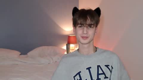 Snapshot of lucacharm chatting on January 9, 2025, 9:16 pm lucacharm online show from January 9, 2025, 9:16 pm