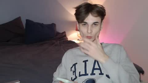 Snapshot of lucacharm chatting on January 20, 2025, 9:22 pm lucacharm online show from January 20, 2025, 9:22 pm