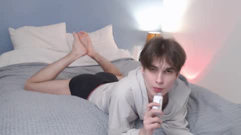 Snapshot of lucacharm chatting on March 3, 2025, 2:15 am lucacharm online show from March 3, 2025, 2:15 am