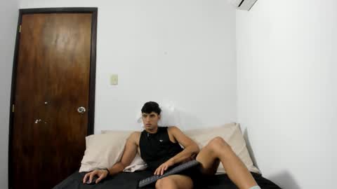 Snapshot of lucacosta19 chatting on February 19, 2026, 5:09 pm lucacosta19 online show from February 19, 2026, 5:09 pm