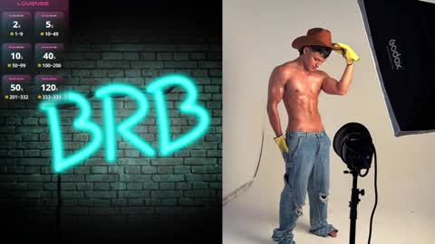 Luca Dior online show from December 2, 2025, 11:04 am