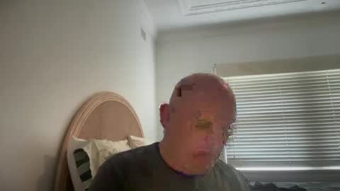 lucas10004 online show from January 9, 2025, 1:39 am