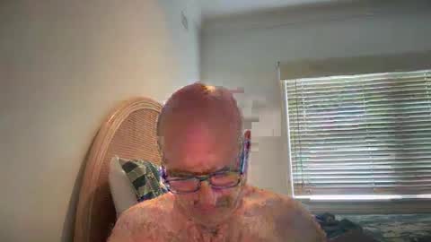 lucas10004 online show from January 10, 2025, 4:22 am