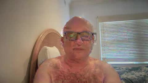 lucas10004 online show from January 11, 2025, 3:02 am