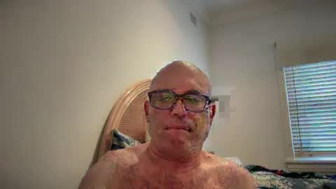 lucas10004 online show from February 23, 2025, 7:11 am