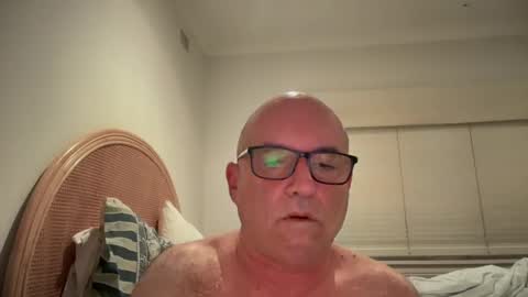 lucas10004 online show from March 6, 2025, 12:41 pm