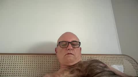 lucas10004 online show from October 1, 2025, 6:19 am