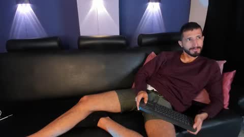 Snapshot of lucas4me chatting on February 18, 2026, 3:13 am Lucas online show from February 18, 2026, 3:13 am