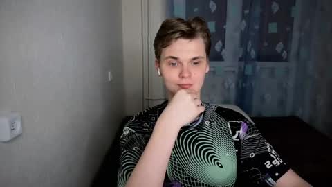 Lucas Gill online show from December 9, 2024, 12:19 pm