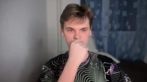 Lucas Gill online show from December 15, 2024, 8:47 pm