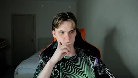 Lucas Gill online show from March 12, 2025, 11:54 pm