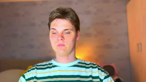 Lucas Gill online show from April 14, 2026, 7:42 pm