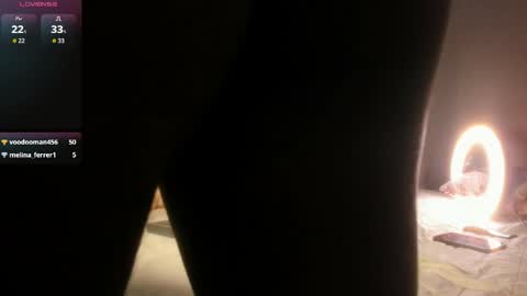   online show from April 17, 2026, 2:53 pm