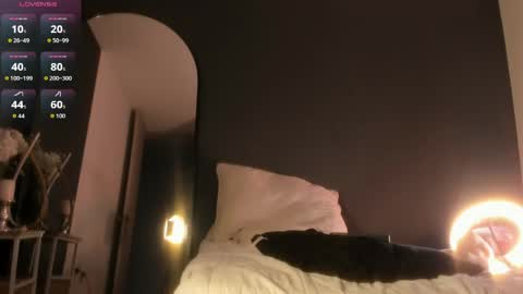   online show from April 18, 2026, 2:59 am