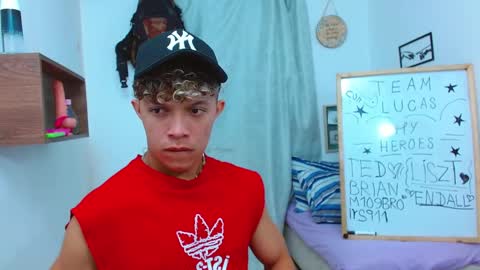 Snapshot of lucas_luxx1 chatting on October 21, 2025, 4:51 pm Lucas Luxx online show from October 21, 2025, 4:51 pm