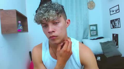 Snapshot of lucas_luxx1 chatting on November 11, 2025, 2:00 am Lucas Luxx online show from November 11, 2025, 2:00 am