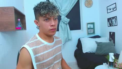 Snapshot of lucas_luxx1 chatting on November 14, 2025, 4:49 pm Lucas Luxx online show from November 14, 2025, 4:49 pm