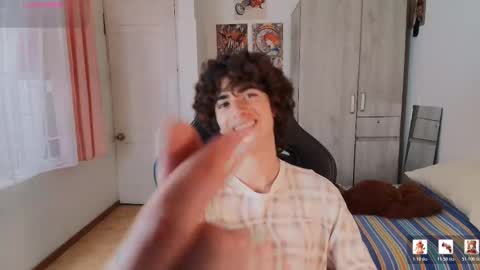 lucas_xo online show from January 13, 2026, 9:20 pm