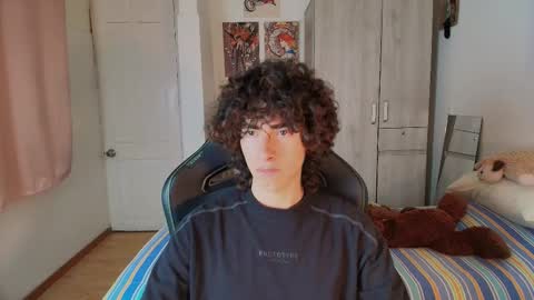 lucas_xo online show from March 23, 2026, 2:15 am