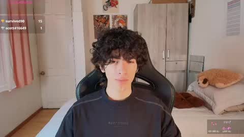 lucas_xo online show from May 25, 2026, 10:27 pm