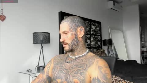 lucasexclusive online show from January 4, 2025, 4:23 am