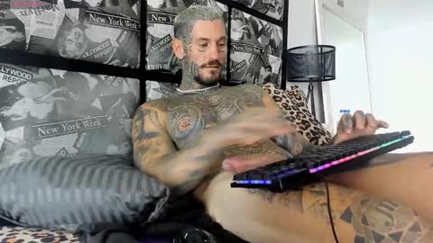 lucasexclusive online show from February 4, 2025, 4:59 am