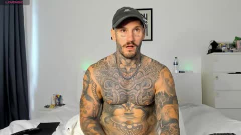 lucasexclusive online show from November 6, 2025, 6:25 am