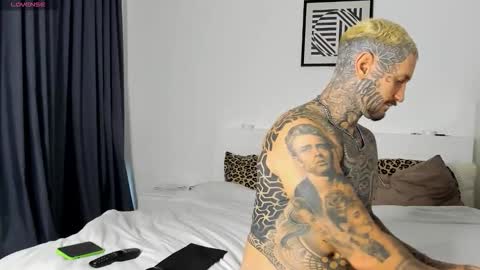 lucasexclusive online show from November 21, 2025, 4:44 am