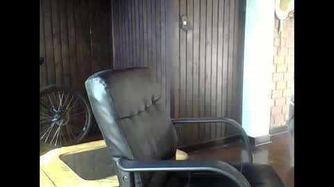 Snapshot of lucasgodyy chatting on March 3, 2025, 7:06 pm lucasgodyy online show from March 3, 2025, 7:06 pm