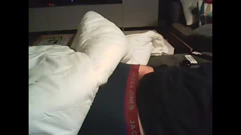 lucaskalu online show from November 19, 2025, 10:10 pm