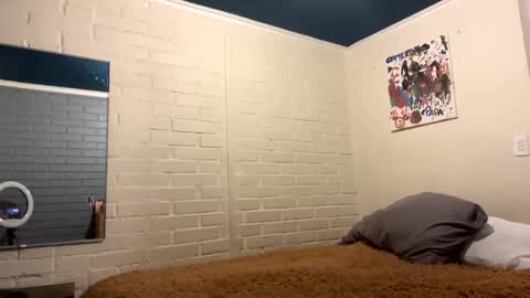 Snapshot of luchosaando chatting on January 4, 2025, 1:42 am Felipe online show from January 4, 2025, 1:42 am