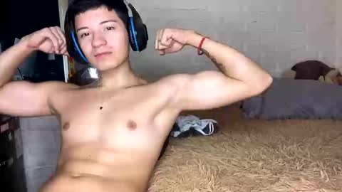 Snapshot of luchosaando chatting on January 7, 2025, 6:14 pm Felipe online show from January 7, 2025, 6:14 pm