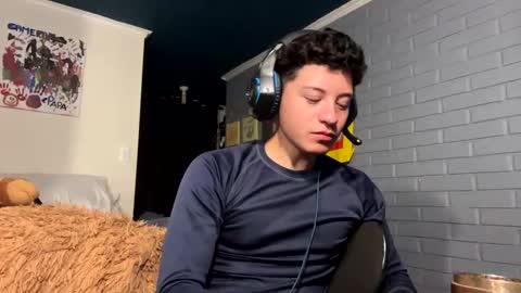 Snapshot of luchosaando chatting on February 24, 2025, 7:55 am Felipe online show from February 24, 2025, 7:55 am