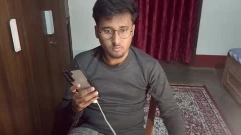 luci_ri online show from February 10, 2026, 12:09 pm