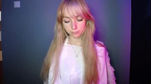 Lucy online show from September 23, 2025, 12:19 pm