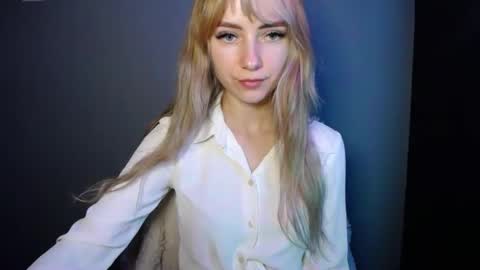 Lucy online show from December 20, 2025, 8:27 pm