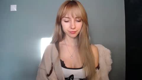 Snapshot of luciacam20 chatting on January 17, 2026, 7:46 am Lucy online show from January 17, 2026, 7:46 am