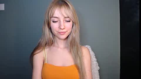 Snapshot of luciacam20 chatting on February 7, 2026, 7:17 pm Lucy online show from February 7, 2026, 7:17 pm