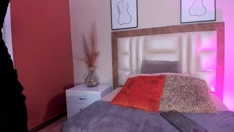 LuciaFerrero online show from January 21, 2025, 9:46 pm