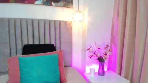 LuciaFerrero online show from October 10, 2025, 7:02 pm