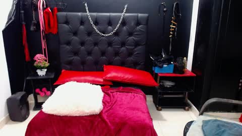 Snapshot of luciana_di chatting on March 27, 2026, 8:26 am Luciana Di online show from March 27, 2026, 8:26 am