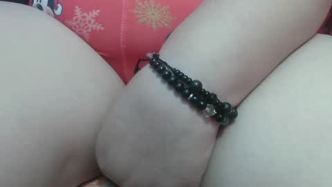 LUCIANA online show from December 8, 2024, 3:21 am