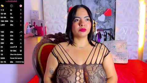 luciana_ramirez__ online show from February 6, 2026, 1:36 pm