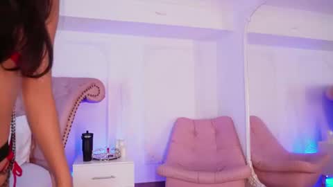 Snapshot of luciana_roa chatting on July 9, 2026, 8:57 pm Luciana online show from July 9, 2026, 8:57 pm