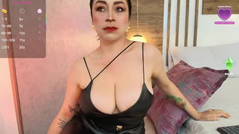 Luciana online show from April 2, 2026, 1:31 pm