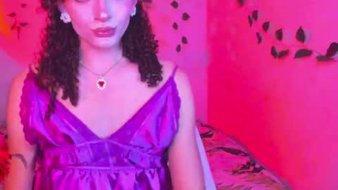 Snapshot of lucianromeo17 chatting on June 3, 2026, 6:38 am Lucy or Lucian 3 Come to my social Links3 online show from June 3, 2026, 6:38 am