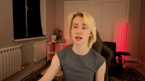 Angelok online show from March 16, 2026, 6:23 pm