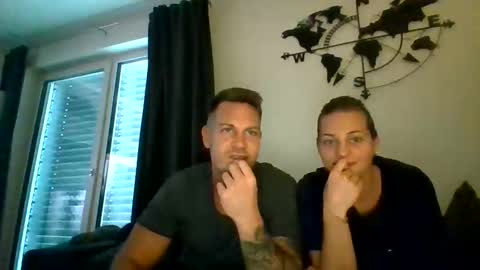 Snapshot of lucidreamclicks chatting on November 1, 2025, 12:18 pm lucidreamclicks online show from November 1, 2025, 12:18 pm