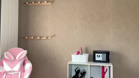 Lucie hot follow me on  online show from November 10, 2025, 10:14 am